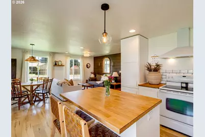 307 E Farrer St, Yacolt, WA 98675 - Photo 11