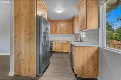 12373 SE 122nd Ave, Happy Valley, OR 97086 - Photo 3