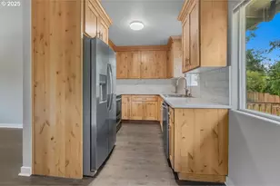 12373 SE 122nd Ave, Happy Valley, OR 97086 - Photo 3