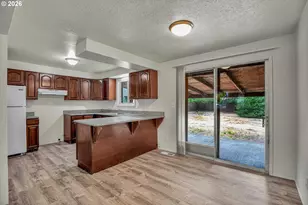 320 SE 143rd Ave, Portland, OR 97233 - Photo 5