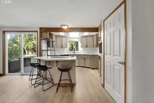 12629 SE Reedway St, Portland, OR 97236 - Photo 15