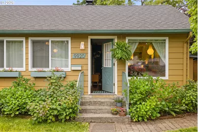 9920 SE Ellis St, Portland, OR 97266 - Photo 3