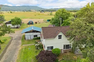 1177 Dairy Loop Rd, Roseburg, OR 97471 - Photo 33