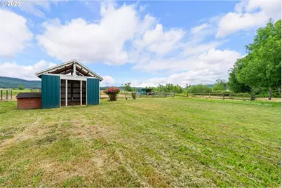 1177 Dairy Loop Rd, Roseburg, OR 97471 - Photo 39