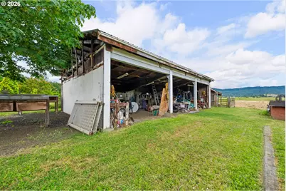 1177 Dairy Loop Rd, Roseburg, OR 97471 - Photo 35