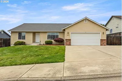 186 Woodduck St, Winston, OR 97496 - Photo 1