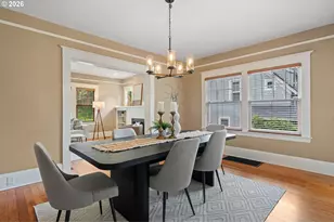 2328 SW Broadway Dr, Portland, OR 97201 - Photo 13