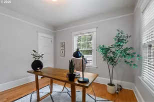 2328 SW Broadway Dr, Portland, OR 97201 - Photo 25