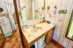 159 NE Lombardy Dr, Roseburg, OR 97470 - Photo 15