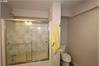 1185 NE 27th St, Gresham, OR 97030 - Photo 41