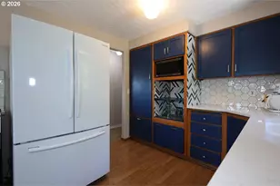 1185 NE 27th St, Gresham, OR 97030 - Photo 11