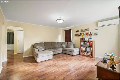 1002 N 10th Ave, Kelso, WA 98626 - Photo 3