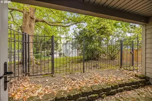 2667 NW Thurman St, Portland, OR 97210 - Photo 23