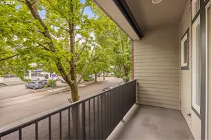 2667 NW Thurman St, Portland, OR 97210 - Photo 15