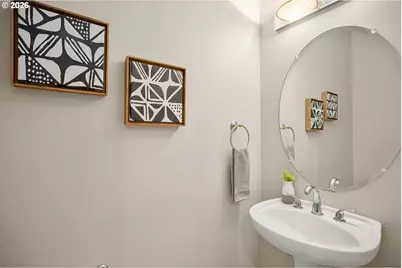 2667 NW Thurman St, Portland, OR 97210 - Photo 13