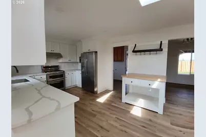 23062 SW Byers Lake Ter, Sherwood, OR 97140 - Photo 7