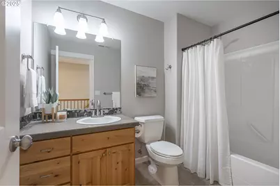 248 NE 66th Ave, Hillsboro, OR 97124 - Photo 31