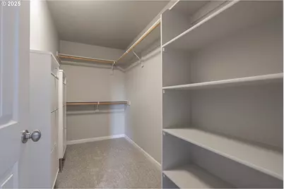 248 NE 66th Ave, Hillsboro, OR 97124 - Photo 27