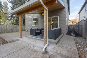 248 NE 66th Ave, Hillsboro, OR 97124 - Photo 37