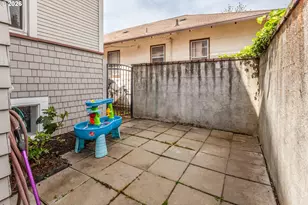 1230 SE 32nd Pl, Portland, OR 97214 - Photo 33