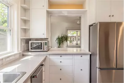 1230 SE 32nd Pl, Portland, OR 97214 - Photo 7