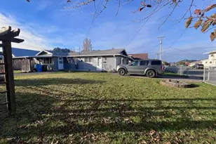 907 Greenwood Ave, Reedsport, OR 97467 - Photo 37