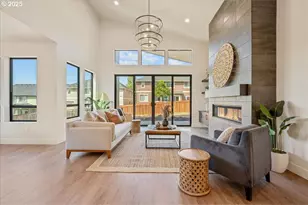 750 N V St, Washougal, WA 98671 - Photo 21