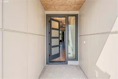 750 N V St, Washougal, WA 98671 - Photo 3