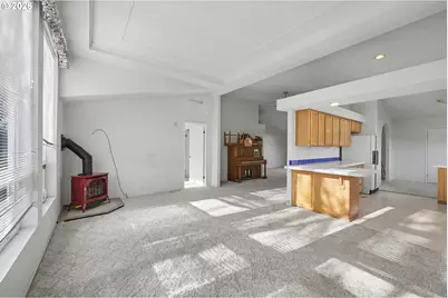 2717 Maia Loop, Springfield, OR 97477 - Photo 5