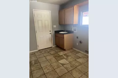 2300 Thompson Creek Rd, Selma, OR 97538 - Photo 17