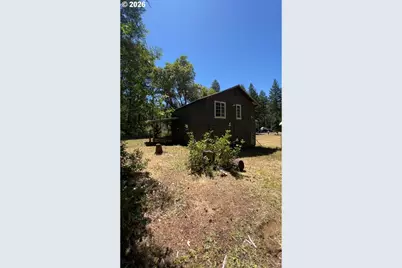 2300 Thompson Creek Rd, Selma, OR 97538 - Photo 15