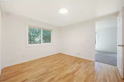 865 W 28th Ave, Eugene, OR 97405 - Photo 17