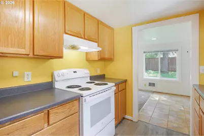 865 W 28th Ave, Eugene, OR 97405 - Photo 11