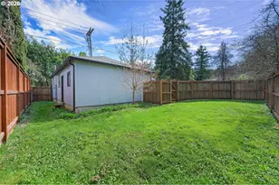 865 W 28th Ave, Eugene, OR 97405 - Photo 15