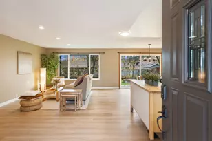 824 SE 207th Ave, Gresham, OR 97030 - Photo 7