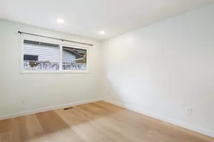 824 SE 207th Ave, Gresham, OR 97030 - Photo 35