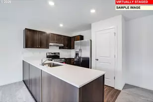 5738 Bainbridge Rd, Eugene, OR 97402 - Photo 5