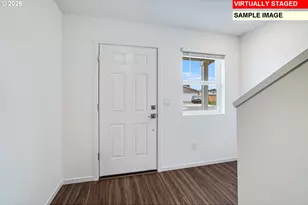 5738 Bainbridge Rd, Eugene, OR 97402 - Photo 3