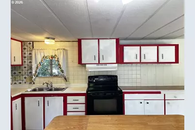 1600 Rhododendron Dr #21, Florence, OR 97439 - Photo 13