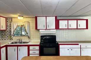 1600 Rhododendron Dr, Florence, OR 97439 - Photo 13