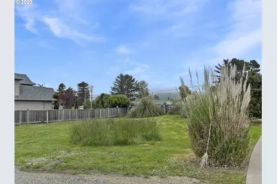 Edge Cliff Dr #11, Brookings, OR 97415 - Photo 7