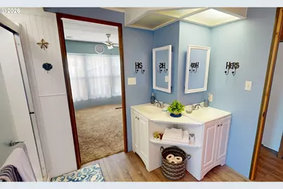 98042 W Benham Ln #2, Brookings, OR 97415 - Photo 9