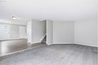 912 NE Hacienda Ct, Gresham, OR 97030 - Photo 21