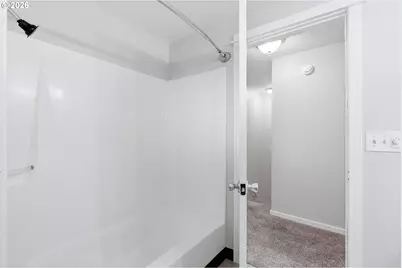 912 NE Hacienda Ct, Gresham, OR 97030 - Photo 25