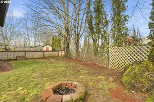 912 NE Hacienda Ct, Gresham, OR 97030 - Photo 41