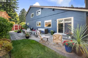 16443 NE Tillamook St, Portland, OR 97230 - Photo 25