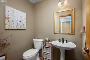 16443 NE Tillamook St, Portland, OR 97230 - Photo 19