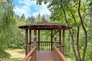 2010 NW 119th Ave, Portland, OR 97229 - Photo 29