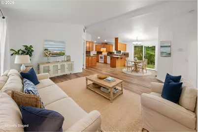 35134 Labrador Ln, Astoria, OR 97103 - Photo 3