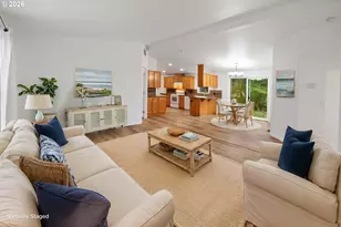 35134 Labrador Ln, Astoria, OR 97103 - Photo 3